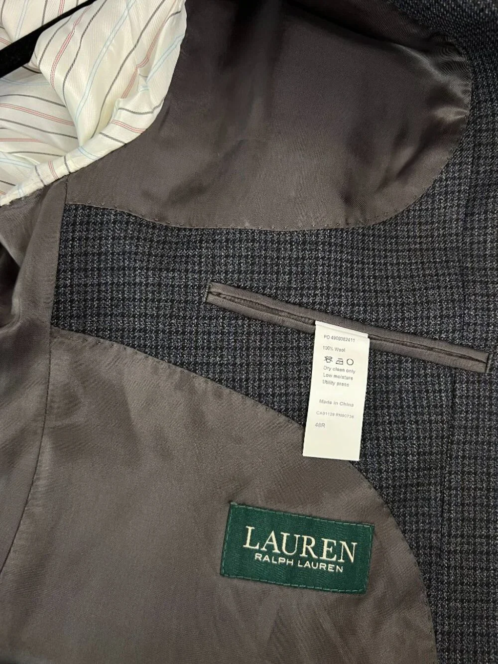 Lauren Ralph Lauren Men’s Wool Blazer 48R Gray Check Two Button Sport Coat